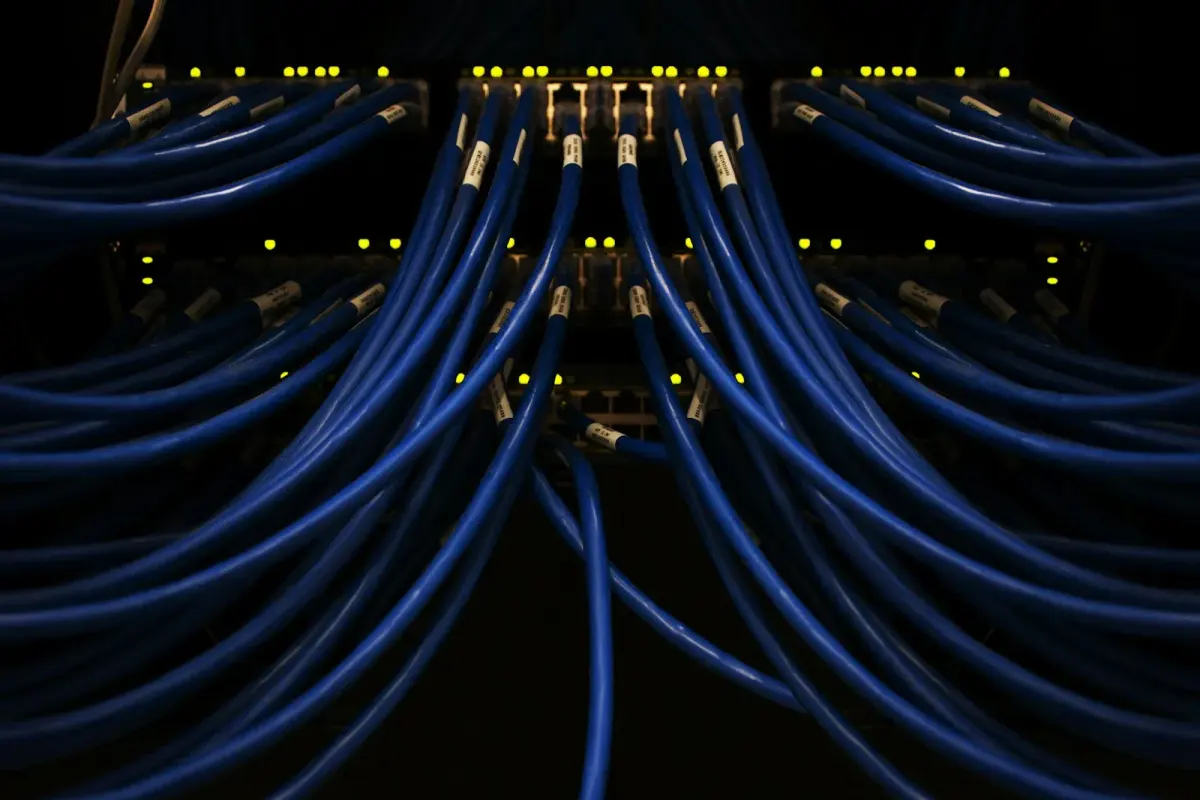 Managed IT services for network operations, server management, monitoring, backup, and recovery